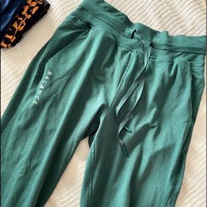 Balance athletica like new joggers